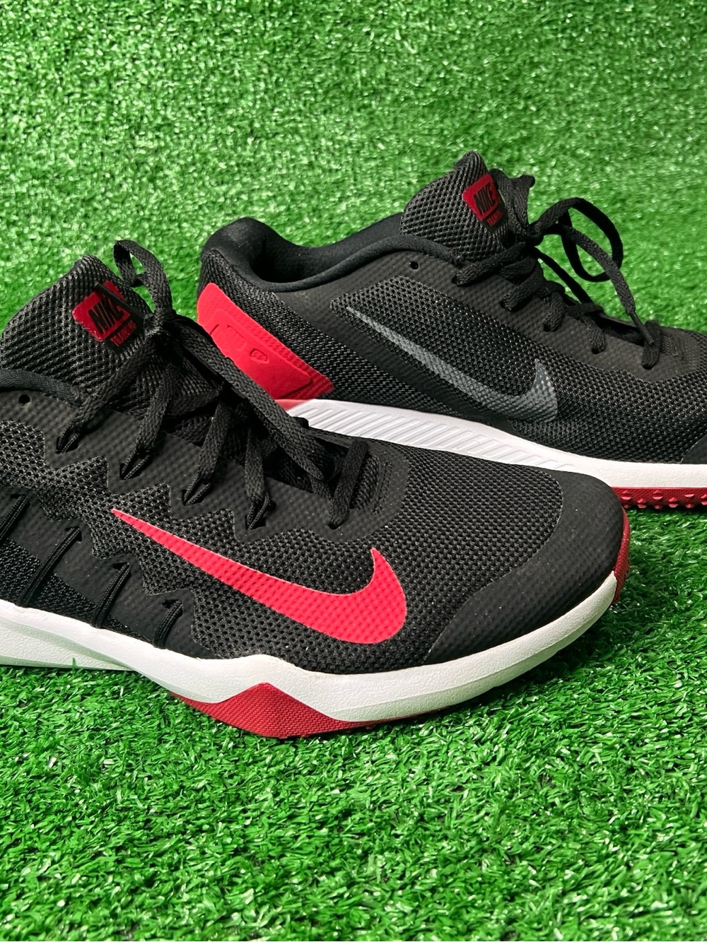 Size 14 - Nike Renew Retaliation TR 2 White Black
